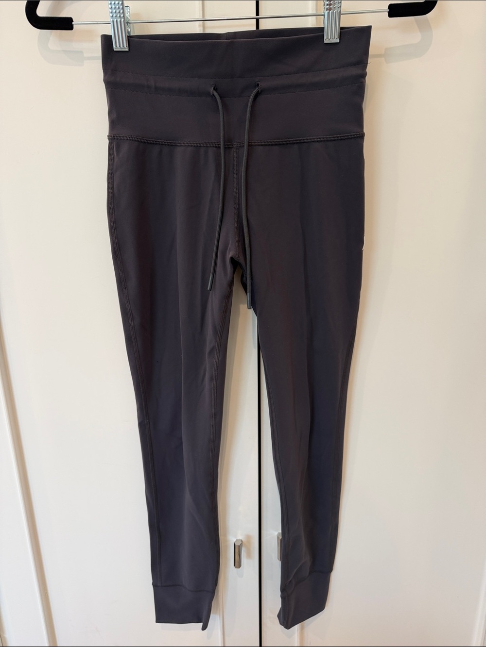 Vuori Daily Leggings - Charcoal